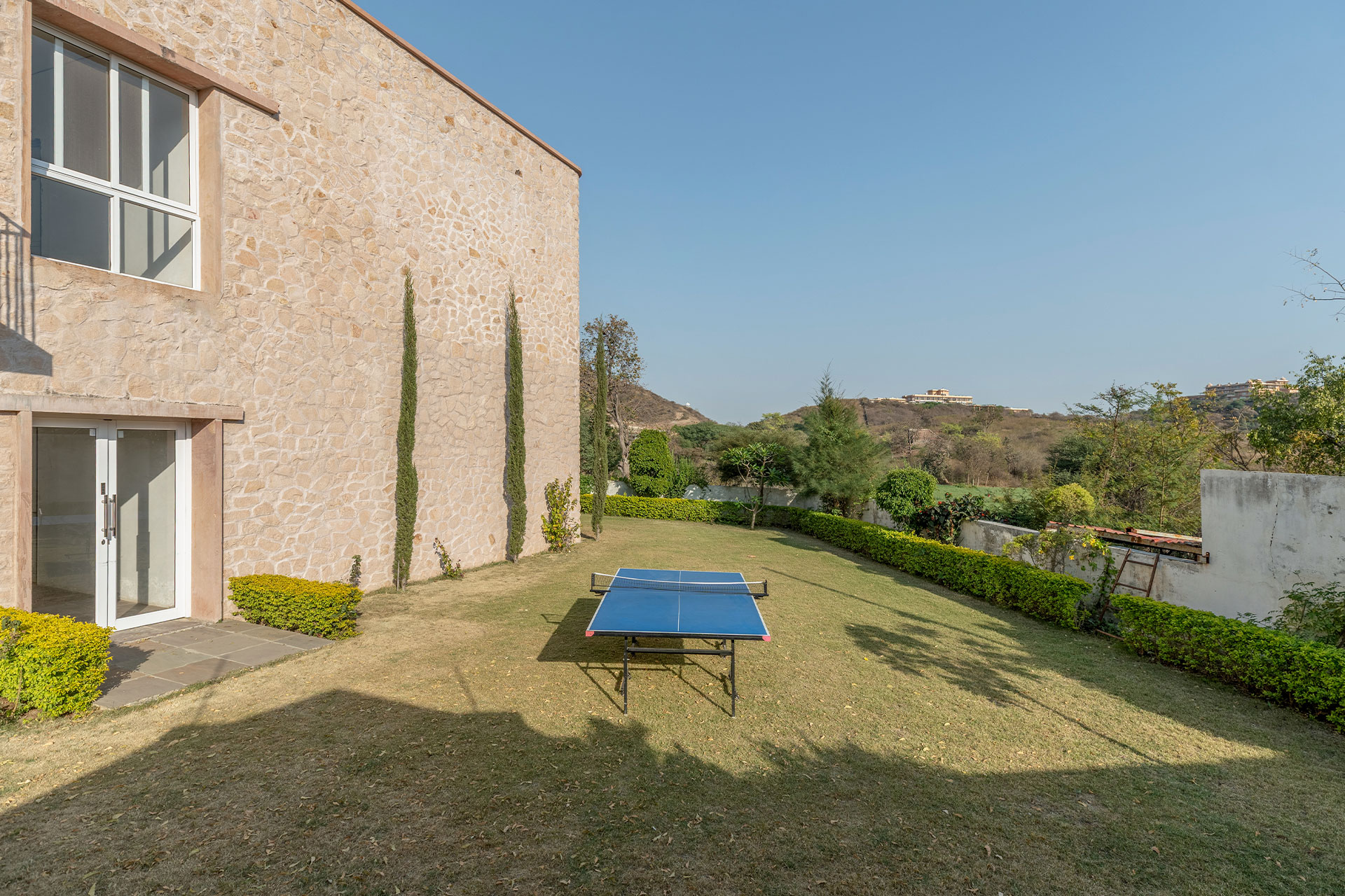 4-star-hotel-in-udaipur