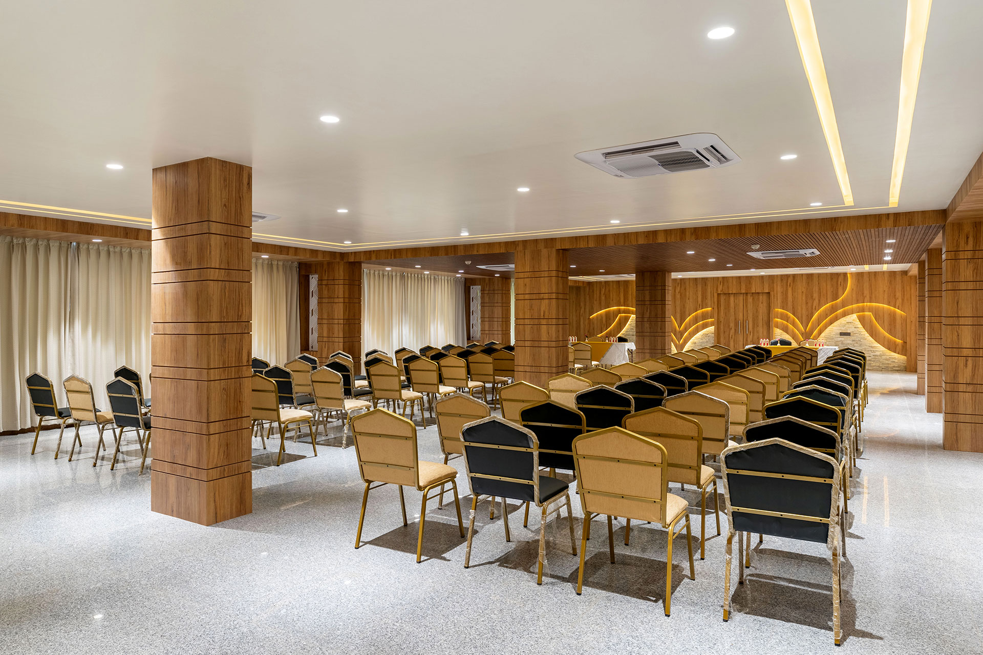heritage wedding hotel in udaipur